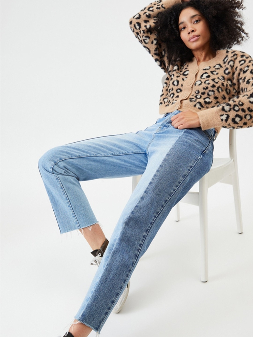 PacSun - Size 26 - Vintage Icon Two Tone Denim Jenas